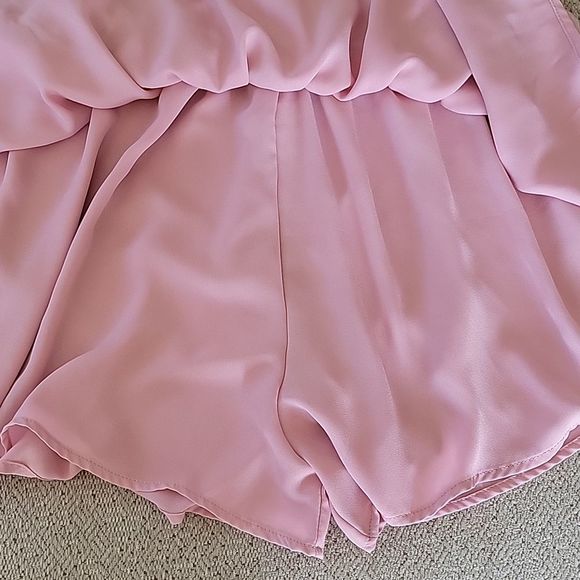 Lucy In The Sky Pink Sleeveless Open Back Romper - Size Large - Picture 9 of 16